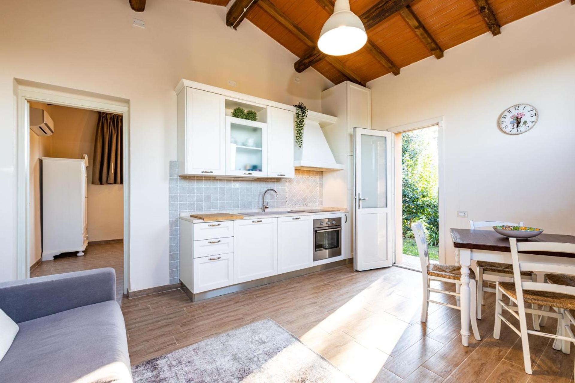 Gorgeous Villa Peccioli, With Private Pool, Ac, Wifi Legoli Bagian luar foto