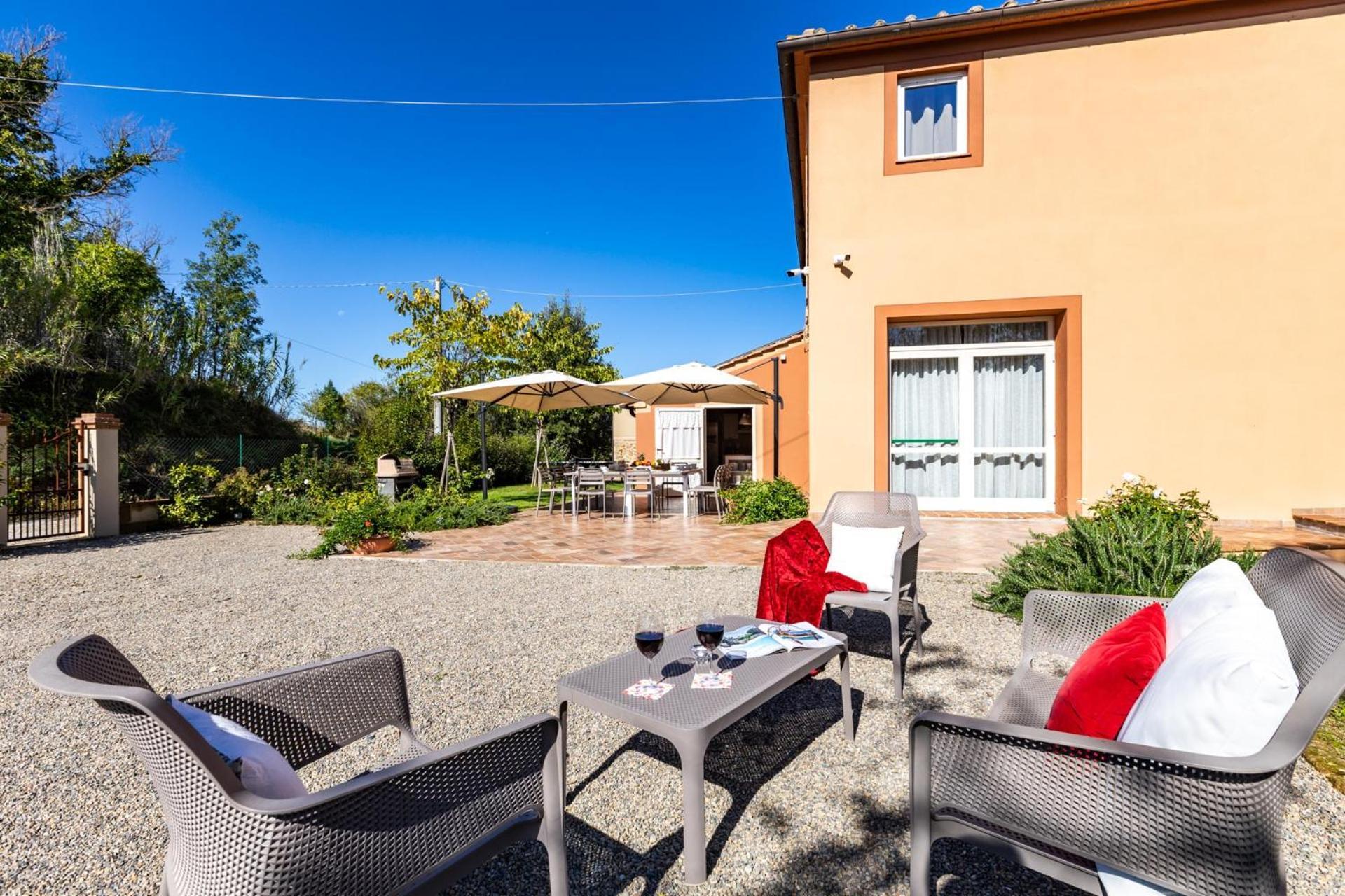 Gorgeous Villa Peccioli, With Private Pool, Ac, Wifi Legoli Bagian luar foto